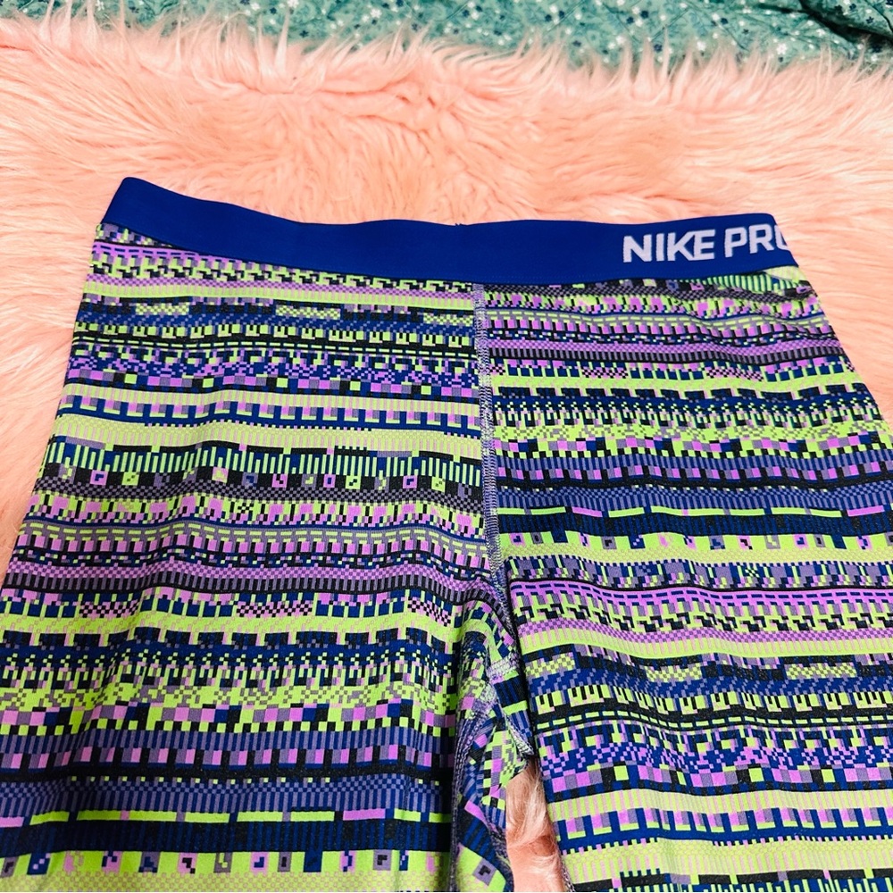 Nike Multicolor Patterned Leggings - image 3